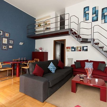 Fancy Blue Duomo Duplex Apartement ミラノ エクステリア 写真