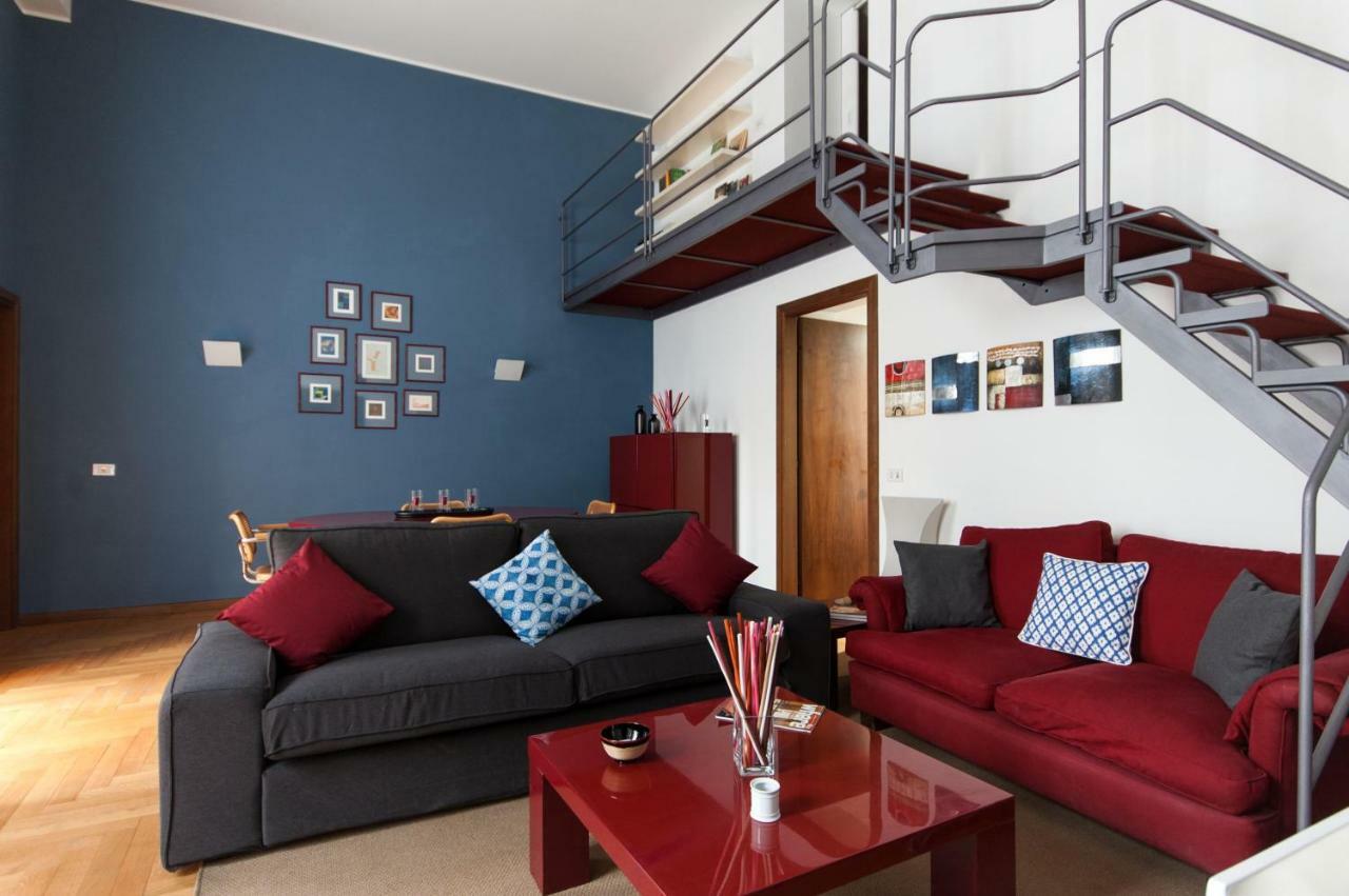 Fancy Blue Duomo Duplex Apartement ミラノ エクステリア 写真