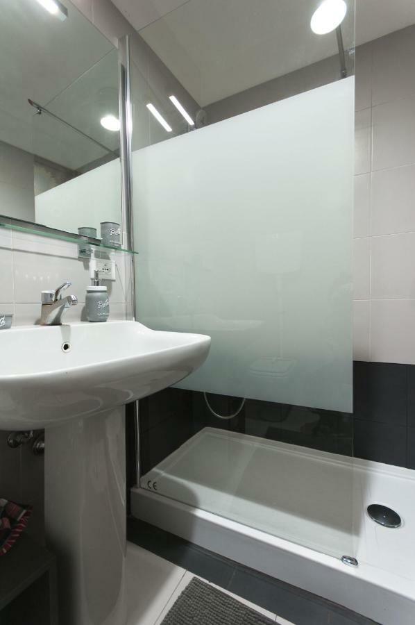 Fancy Blue Duomo Duplex Apartement ミラノ エクステリア 写真
