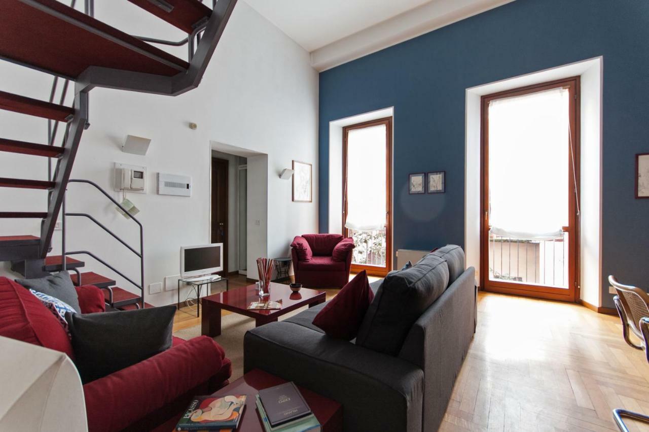 Fancy Blue Duomo Duplex Apartement ミラノ エクステリア 写真